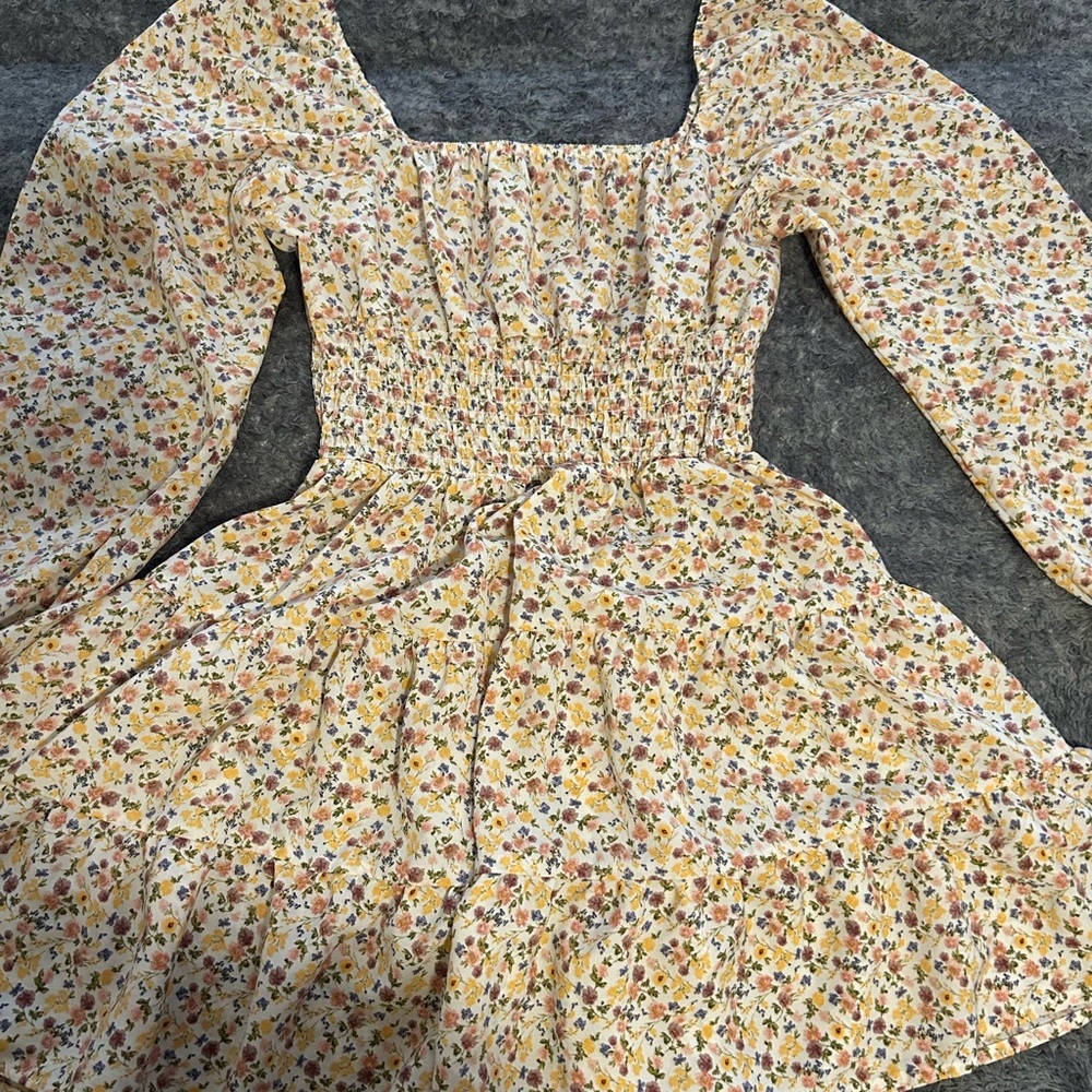 Floral Mini Dress with Long Sleeves